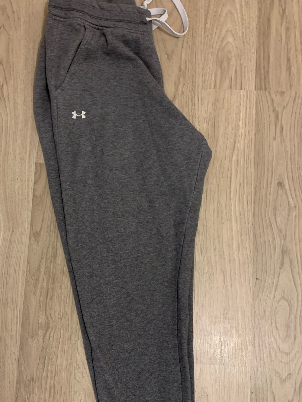 Under Armour Women’s Dark Gray Jogger Sweatpants